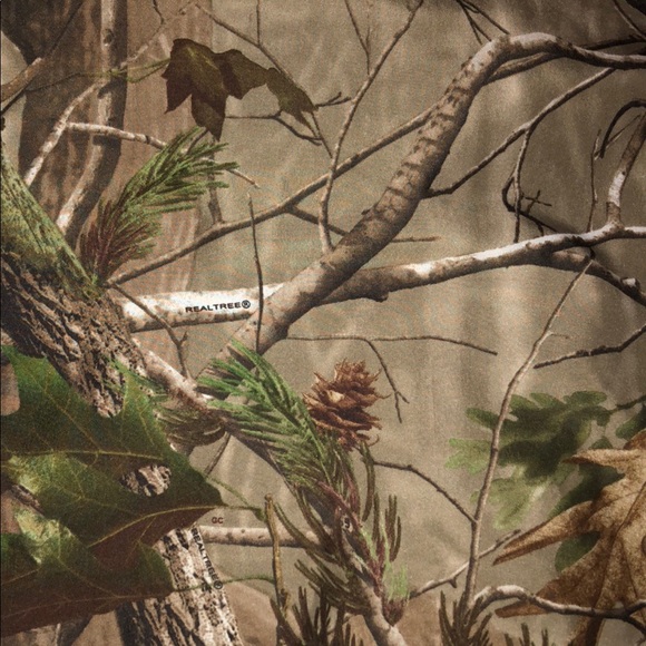 Game Winner Real Tree Shirt - Picture 4 of 5